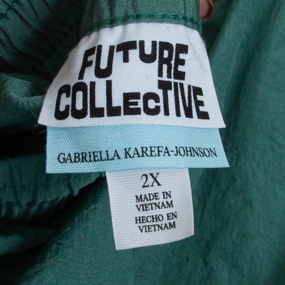 Future Collective‎ Green Activewear Nylon Elastic Waist Shorts 2X Athleisure Gym - Picture 7 of 8